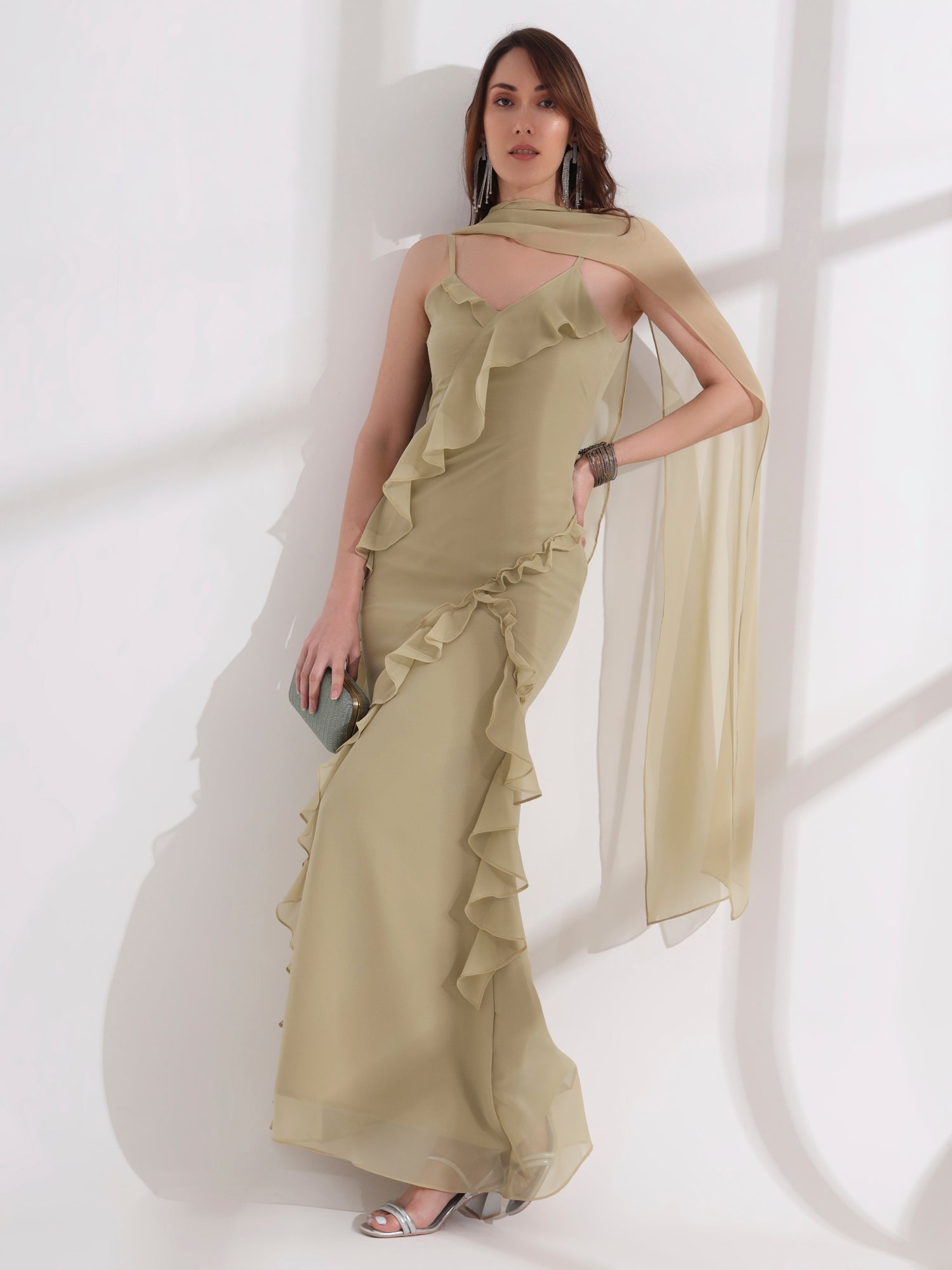 Tea Green Ruffle Bodycon Dress with Dupatta Salviasky Tea Green Ruffle Bodycon Dress with Dupatta Salviasky