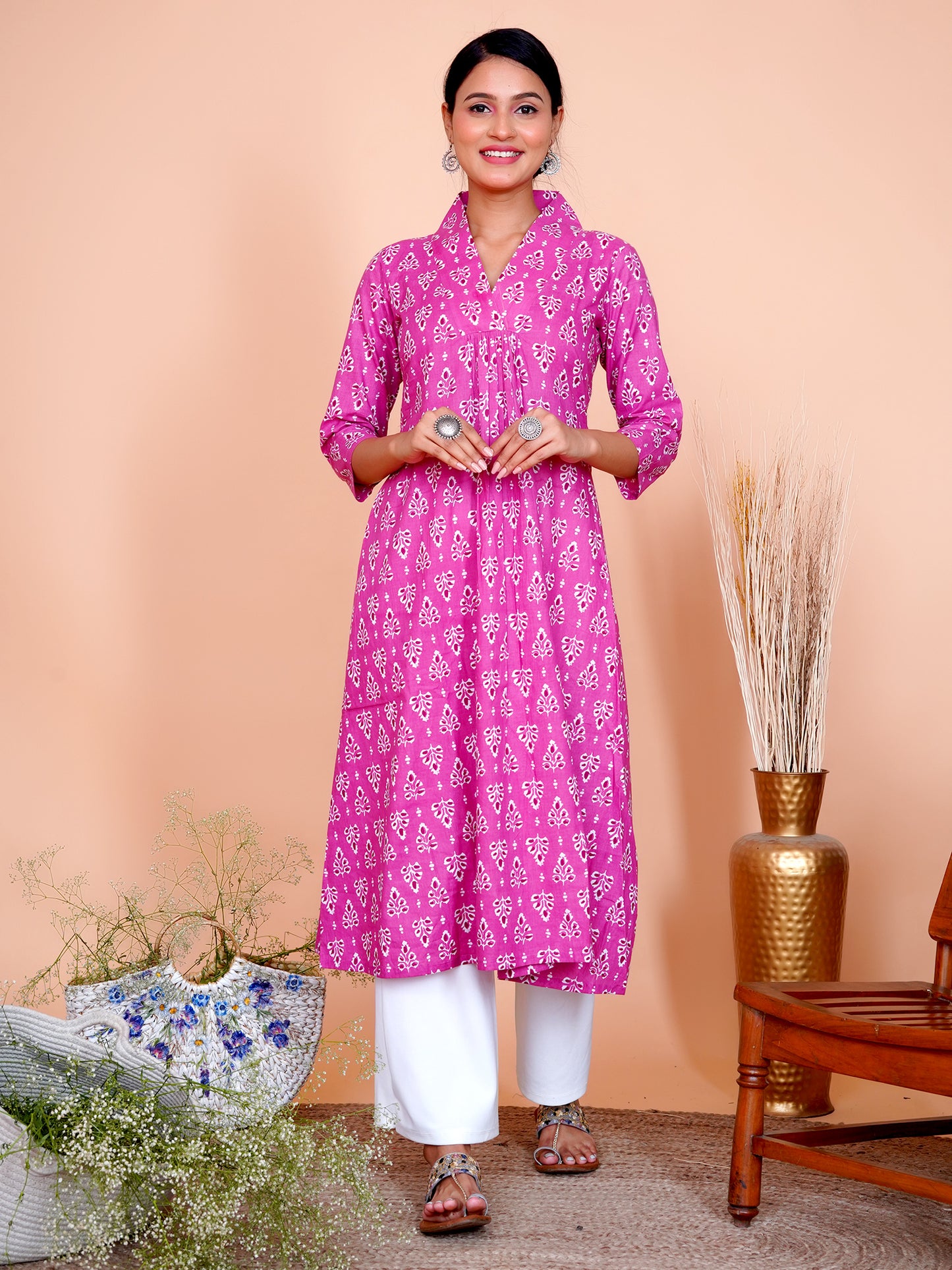 Magenta Floral Buti Printed Cotton A-Line Kurta