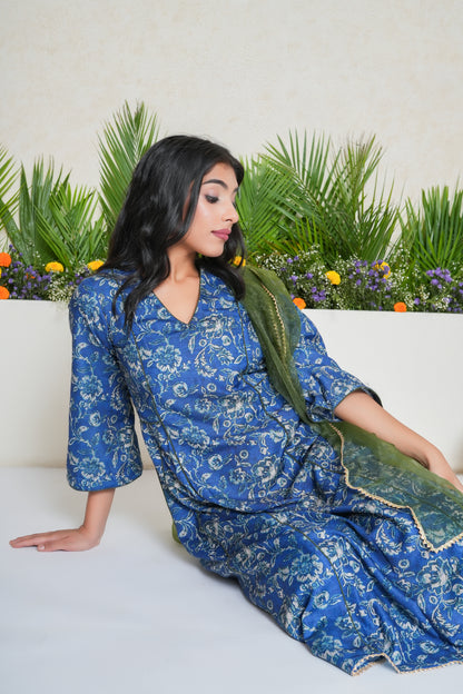 Blue Floral Printed Kali Kurta Set