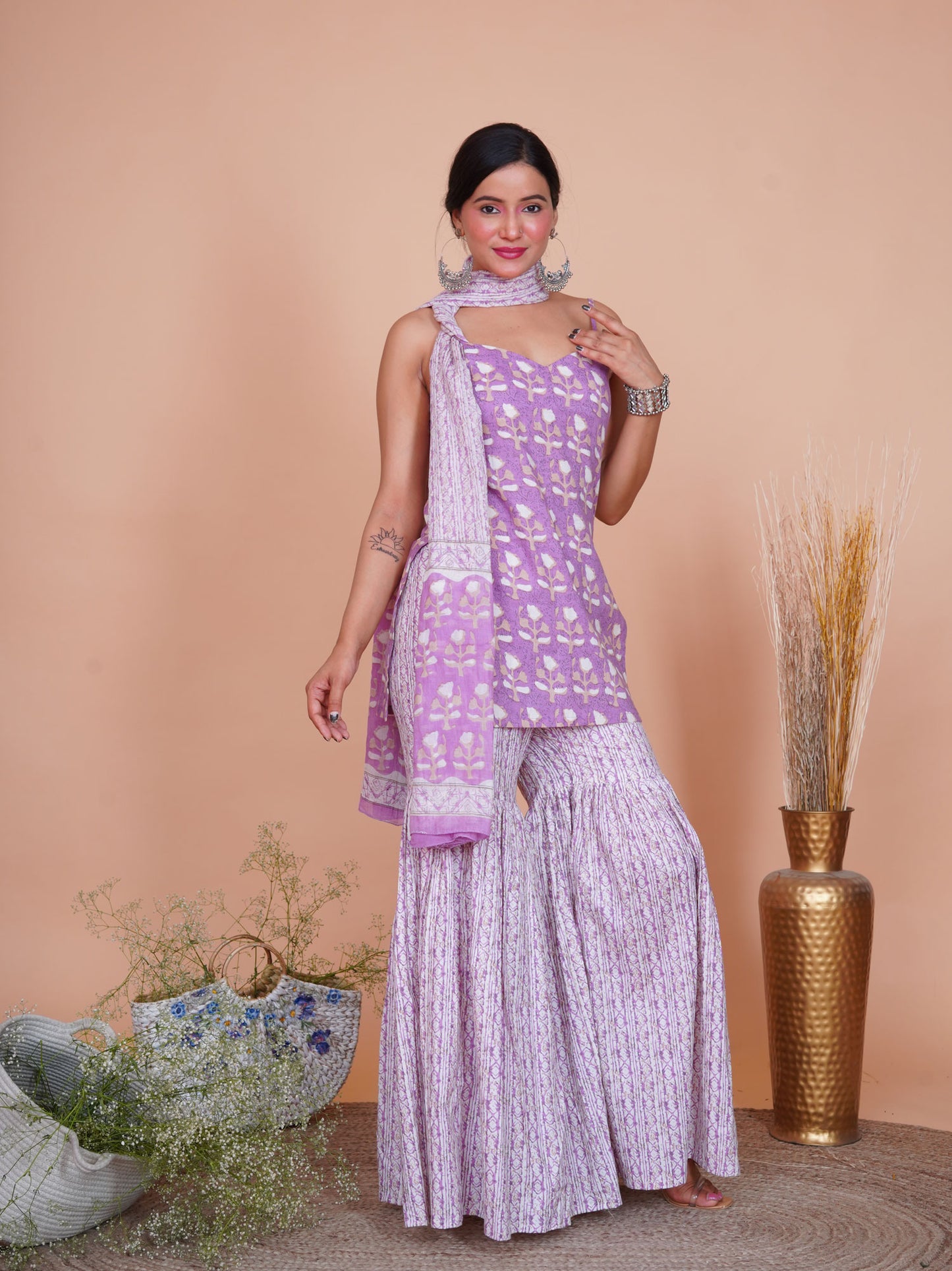 Lavender Buti Strappy Short Kurti